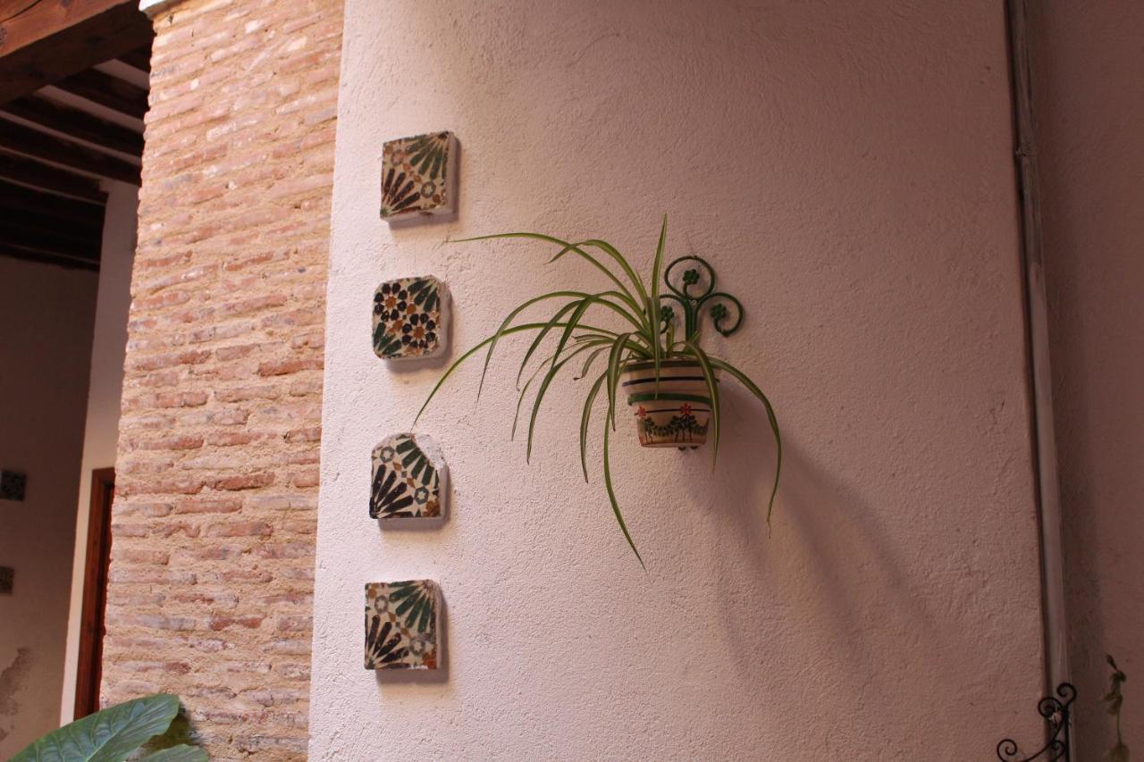 La Casa Toledana Estudio - Patio Y Artesonado Appartement Toledo Buitenkant foto